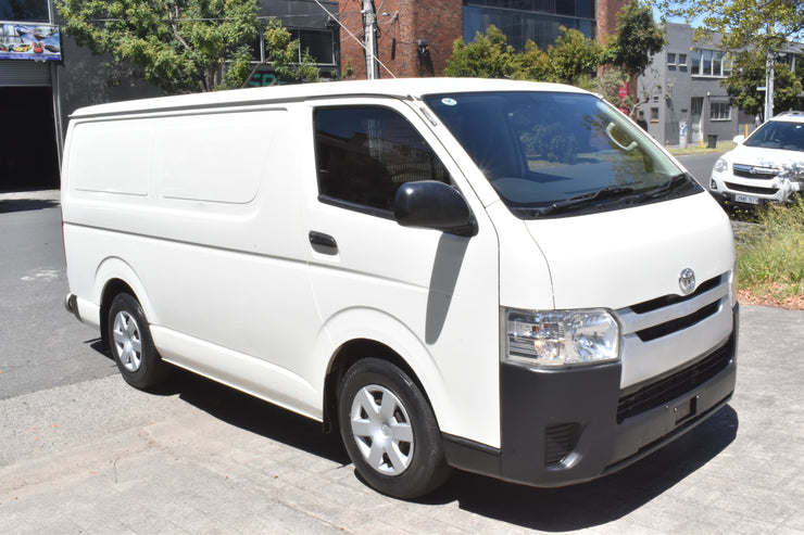 2018 Toyota Hiace KDH201R Van LWB 4dr Auto 4sp 955kg 3.0DT